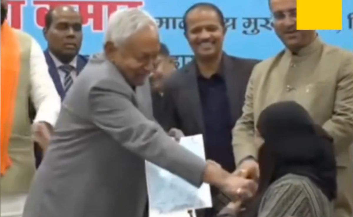 Nitish Kumar Pulls Down Doctor's Hijab, Opposition Questions Mental State