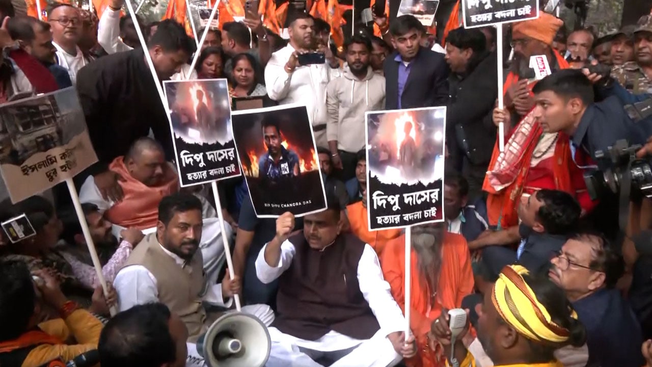 Suvendu Adhikari Leads Protest Outside Bangladesh Deputy High Commission in Kolkata