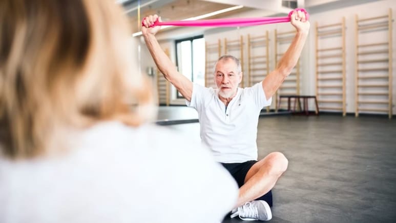 6 Effective Cardio Workouts For Seniors To Improve Fitness, Mood And Weight Management