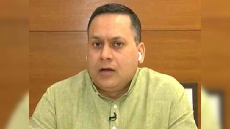 कोलकाता की झुग्गियों में आग पर BJP को क्यों नजर आ रही 'फर्जी वोट' वाली साजिश?