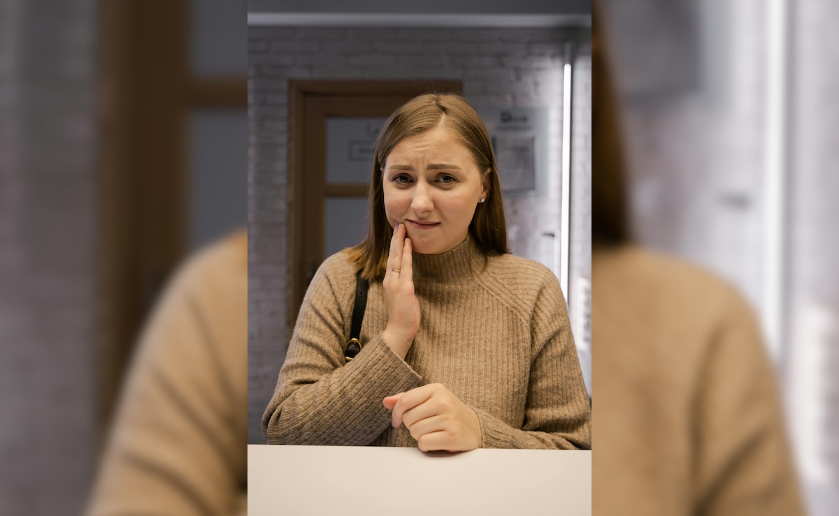 दांत में दर्द हो तो क्या करें, Dant me dard ho to kya kare, Dant dard ka turant ilaj, Home remedies for toothache, दांत दर्द के घरेलू उपाय, danton me keeda lagna, tooth pain relief instantly, dant dard ka gharelu nuskha, how to stop toothache fast Latest and Breaking News on NDTV