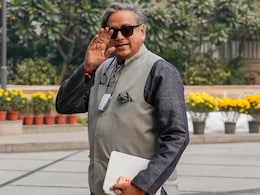 "One More Fatwa...": BJP Leader's Taunt Over S Tharoor-Gautam Gambhir Selfie