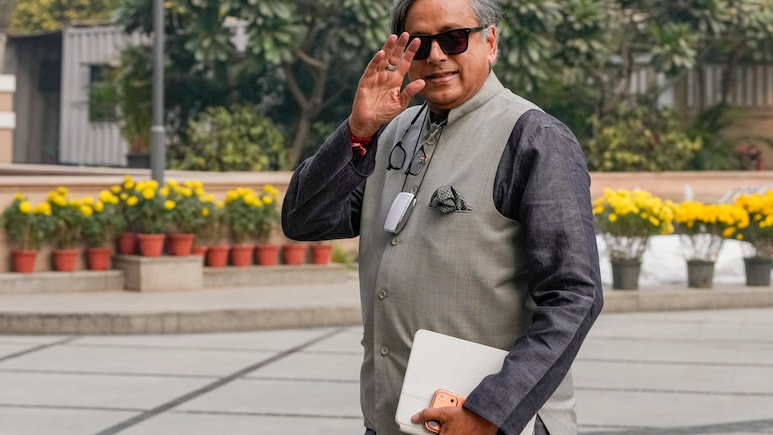 क्या कांग्रेस को RSS से सीखने की जरूरत? सवाल पर शशि थरूर बोले- अनुशासन तो होना ही चाहिए