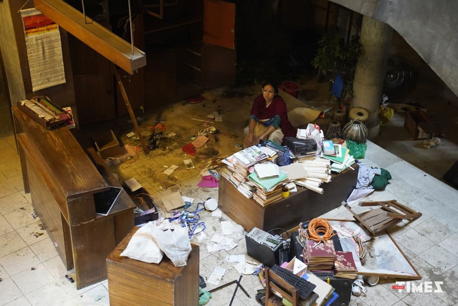 छायानौत संस्कृति भवन में तोड़फोड़ की गई आग लगाया गया