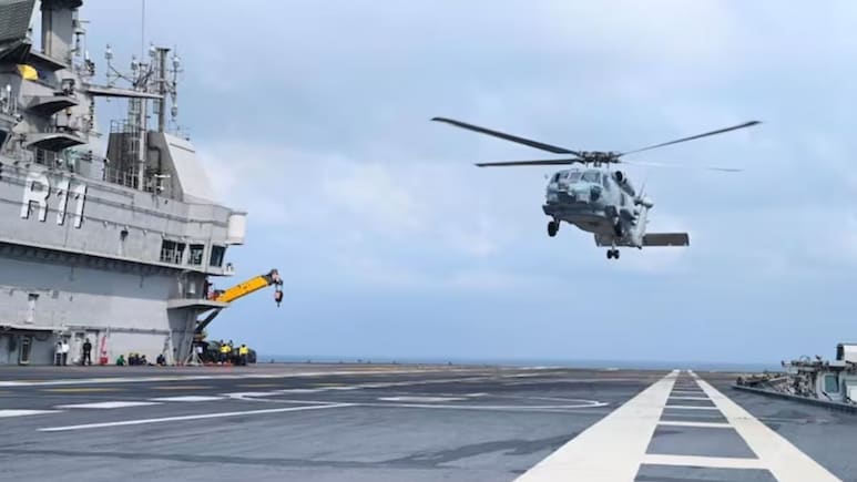 समंदर की गहराई में अब दुश्मन की खैर नहीं, भारतीय नौसेना का &lsquo;रोमियो&rsquo; बना काल, PAK-चीन को मिर्ची लगना तय