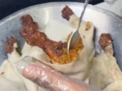 Watch: Street Vendor's Viral 'Chicken Leg Piece Samosa' Divides The Internet