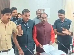 'लड़ना है तो बाहर आ जा', BAP विधायक ने बीजेपी सांसद को धमकाया, राजकुमार रोत और मन्नालाल में जमकर हुई तू-तू, मैं-मैं