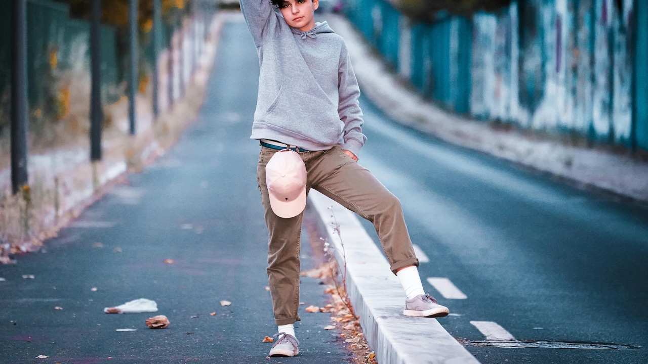 Joggers Are Not Just Loungewear: These Features Decide Versatility