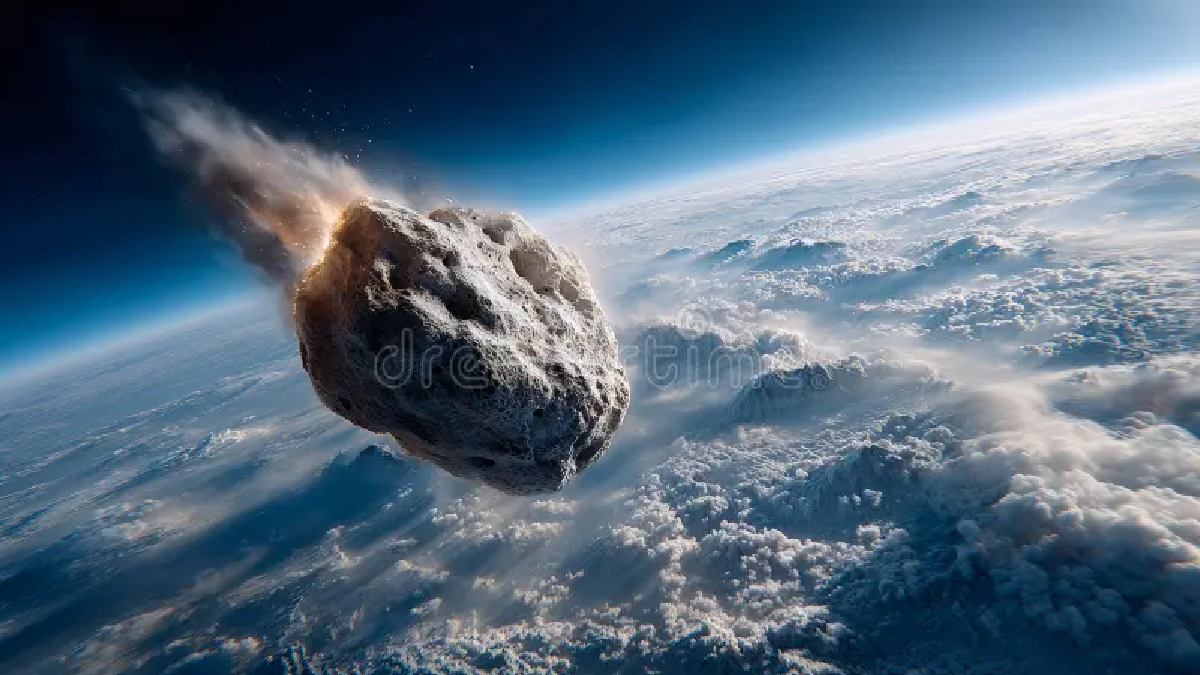 नासा की चेतावनी! 4 एस्टरॉयड आज होंगे पृथ्वी के करीब, जानें कितना है खतरा