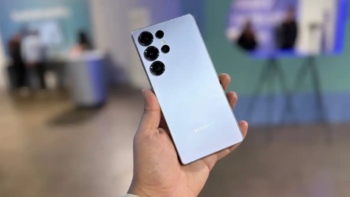 പുതിയ സാംസങ്ങ് ഗാലക്സി സിരീസ് വാങ്ങാൻ മടിയിൽ കനം വേണം; ഗാലക്സി S26 സീരീസിന് വില ഉയരാൻ സാധ്യത