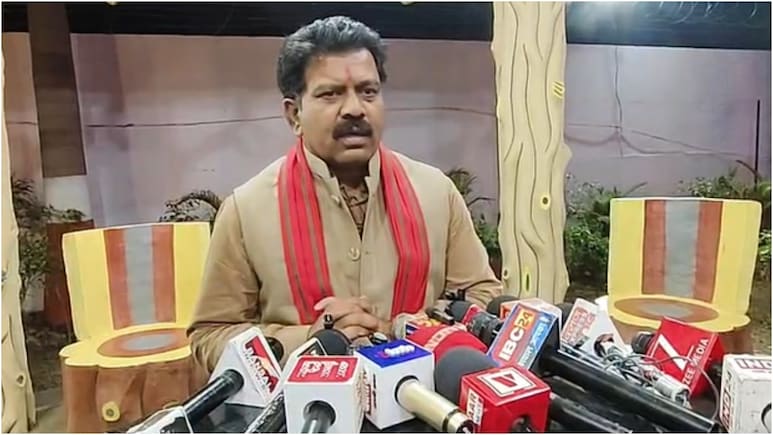 छत्तीसगढ़ में बड़ा प्रशासनिक बदलाव, अब सामान्य दौरों में इन्हें नहीं मिलेगी गार्ड ऑफ ऑनर, सरकार ने लिया फैसला