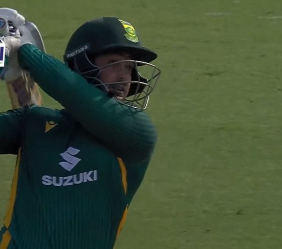 IND vs SA LIVE Score, 3rd ODI: अटैक कर रहे डिकॉक- बावुमा, कप्तान राहुल पर दवाब, भारत दूसरे विकेट की तलाश में