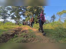 नक्सलियों से बोले विजय शर्मा-पुनर्वास के लिए आओ या जवानों के हाथ से लिखवाओ अपनी कहानी