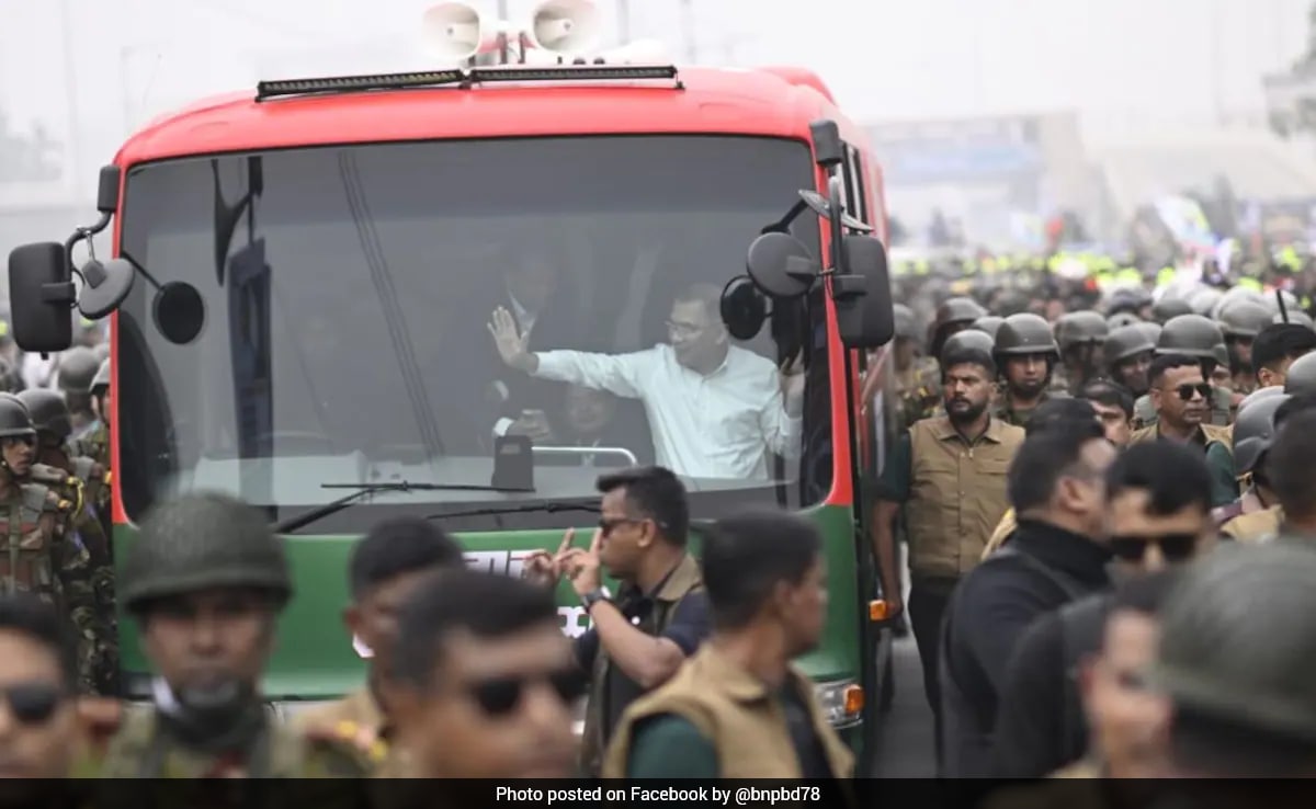 Tarique Rahman, With Wife, Daughter And Cat, Returns To Dhaka After 17 Years