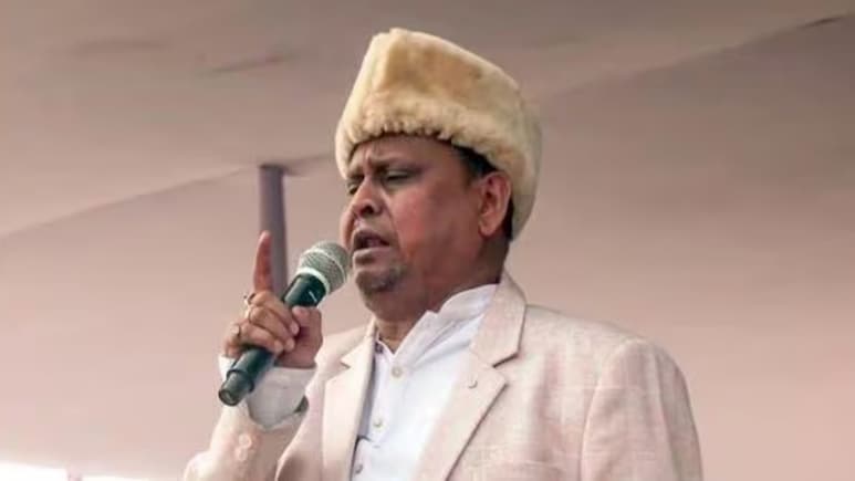 बंगाल में ‘नया ओवैसी’? हुमायूं कबीर ममता बनर्जी के लिए क्यों बन सकते हैं बड़ा सिरदर्द