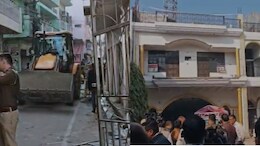 बरेली में अब 2 बारातघरों पर चला बुलडोजर, आजम खां के 'करीबी' नेता का मैरिज हॉल भी ध्वस्त