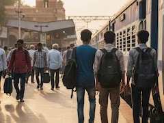 अकोल्यातील 3 अल्पवयीन मुलं शेगावला निघाले आणि मुंबईच्या ट्रेनमध्ये सापडले! वाचा कसा लागला शोध?