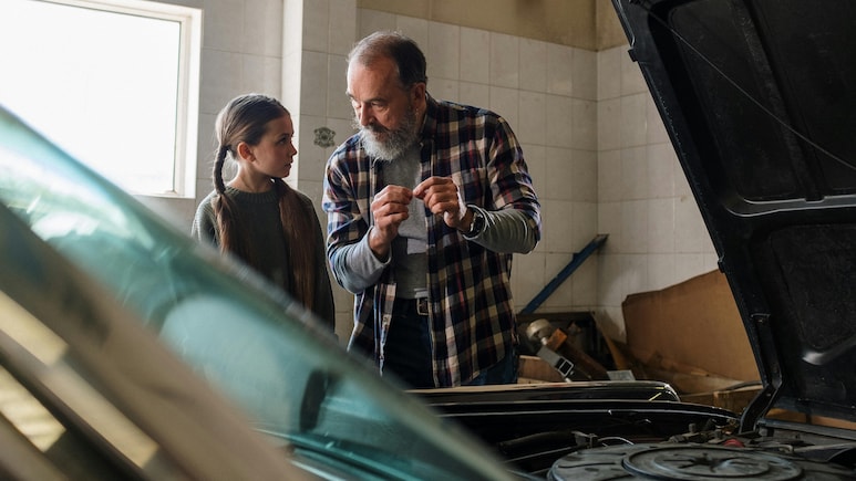 Man Reveals How The Car He 'Regretted' Buying Saved His Daughter's Lungs