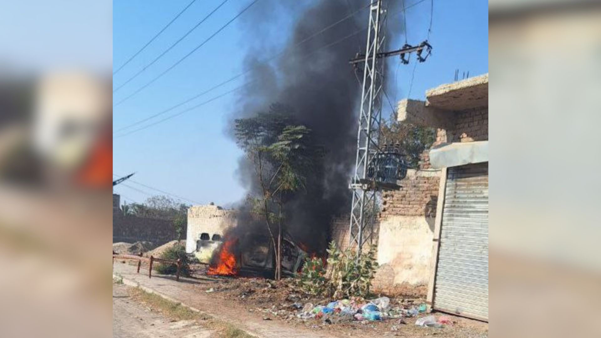 पाकिस्तान में एक और अटैक, खैबर पख्तूनख्वा में पुलिस की गाड़ी उड़ाई- असिस्टेंट कमिश्नर समेत 4 की मौत