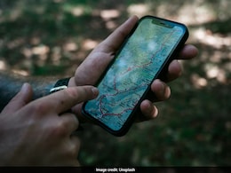 दुबई के नागरिकों के फोन पर आया अलर्ट मैसेज, सुरक्षित स्थान पर जाने का आग्रह