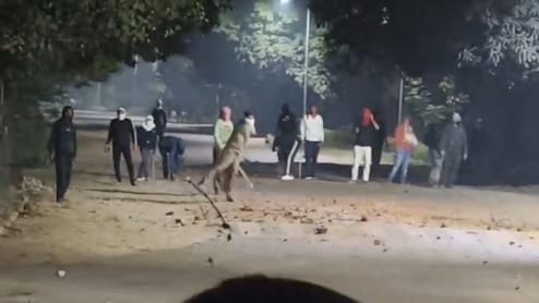 BHU क्यों बना जंग का मैदान? आधी रात छात्रों की पत्थरबाजी, जानें काशी में कैसे बिगड़े हालात