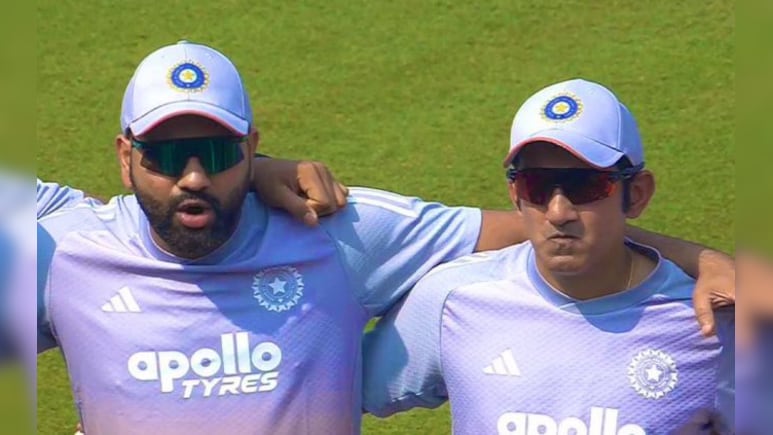 IND vs SA, 2nd ODI: हर्डल टॉक में साथ आए रोहित शर्मा और गौतम गंभीर, एक दूसरे को कंधे का सहारा देकर दूर किए गिले शिकवे !