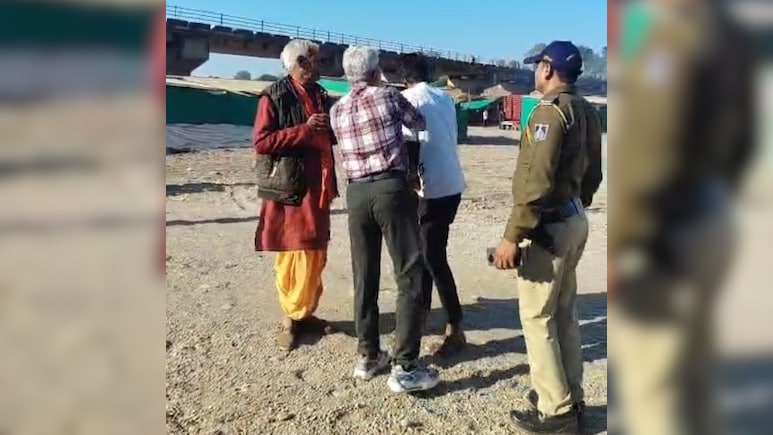 IAS Officer Slaps, Abuses Shopkeeper For Urinating Near Sacred Narmada River