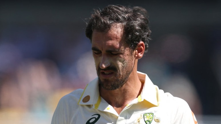 ENG vs AUS: मिचेल स्टॉर्क ने 6 विकेट लेकर मचाया तहलका, हरभजन सिंह छूटे पीछे, अगला निशाना शॉन पोलॉक