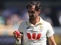 Mitchell Starc Shatters Legendary Wasim Akram's All-Time Test Record