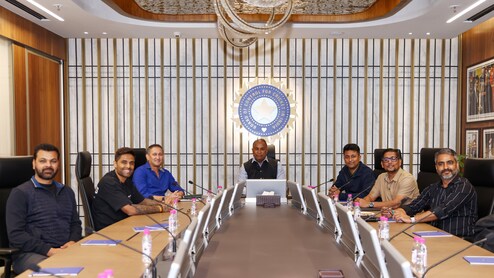 T20 World Cup 2026 : निवड समितीचा मोठा निर्णय, वर्ल्ड कप टीममधून गिलची हकालपट्टी, एक अनपेक्षित एन्ट्री