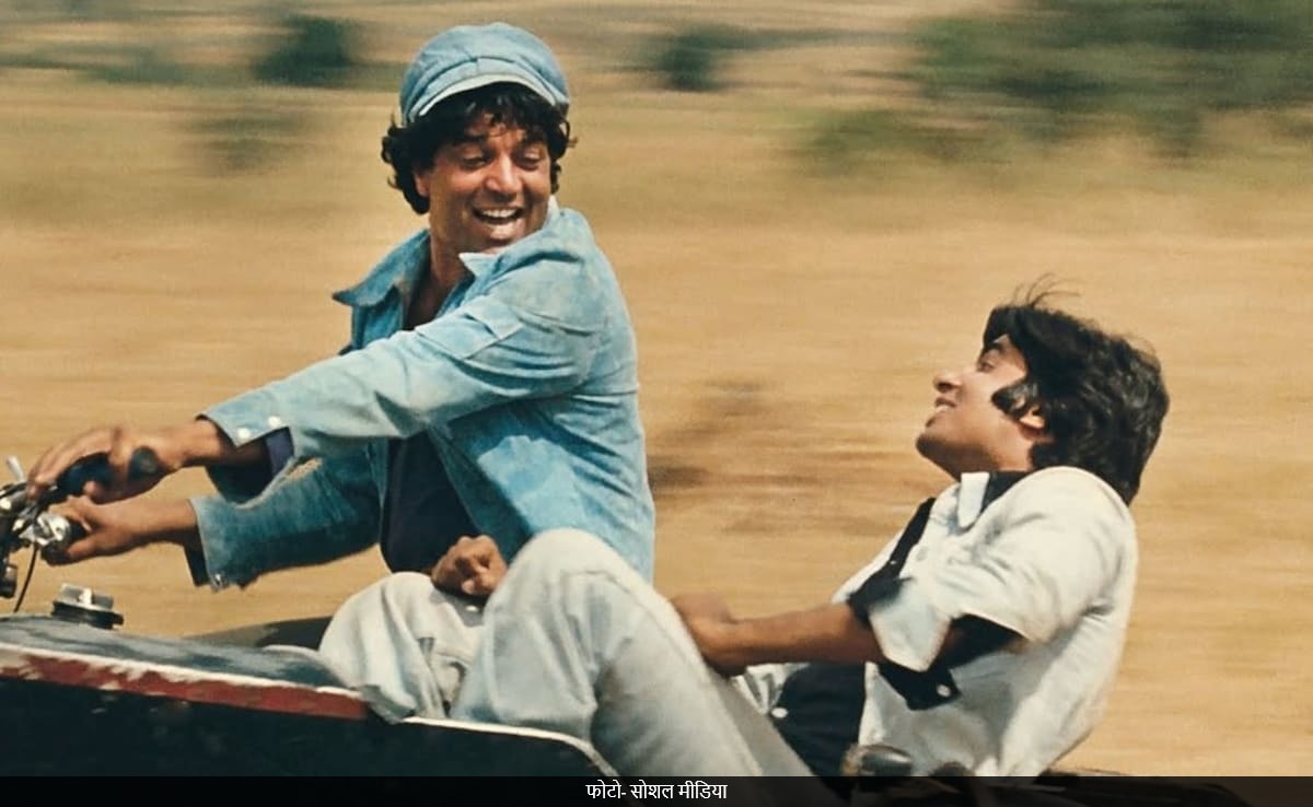 50 साल पहले आई थी शोले, जानें धर्मेंद्र- अमिताभ की फिल्म का पहले दिन कितना रहा कलेक्शन?