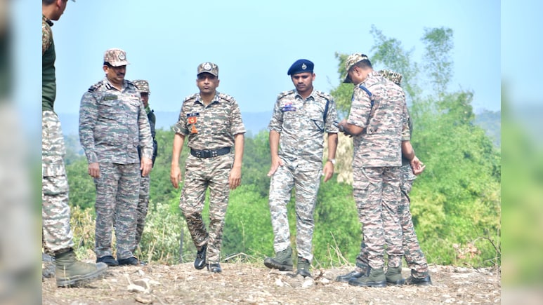 SP Kiran Chawhan: इस IPS अफसर की मजबूत प्लानिंग और ढह गए नक्सलियों के PLGA के गढ़, जानें कैसे  ? 