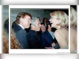 सच की परतें खुलने से पहले ही फाइल गायब, एपस्टीन केस की 16 फाइलें हटाई गईं, ट्रंप की फोटो से क्या लिंक