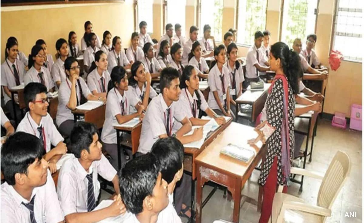 Delhi Notifies New Legislation To Regulate Fees In Private Schools