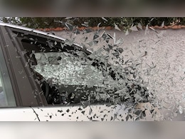 2 Killed, 2 Injured As Truck Rams Vehicle On UP Expressway