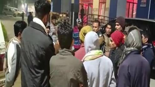 कलेजे पर चढ़ कूदे, रॉड से पैर तोड़े, कपड़े उतरवाए... बिहार में फेरीवाले के साथ हैवानियत!