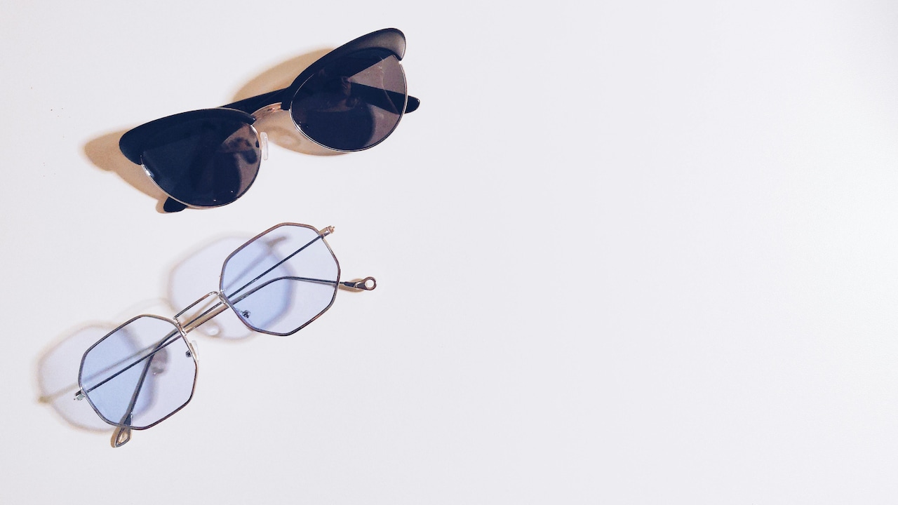 Polarised Sunglasses or Regular Tinted? A Simple Guide to Eye Protection