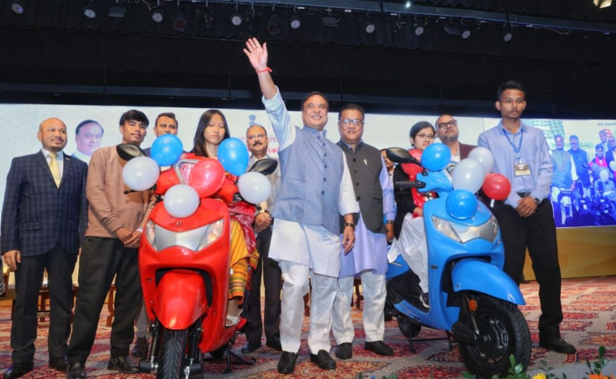 Assam Distributes Scooters To 11,250 Meritorious Students Ahead Of Polls