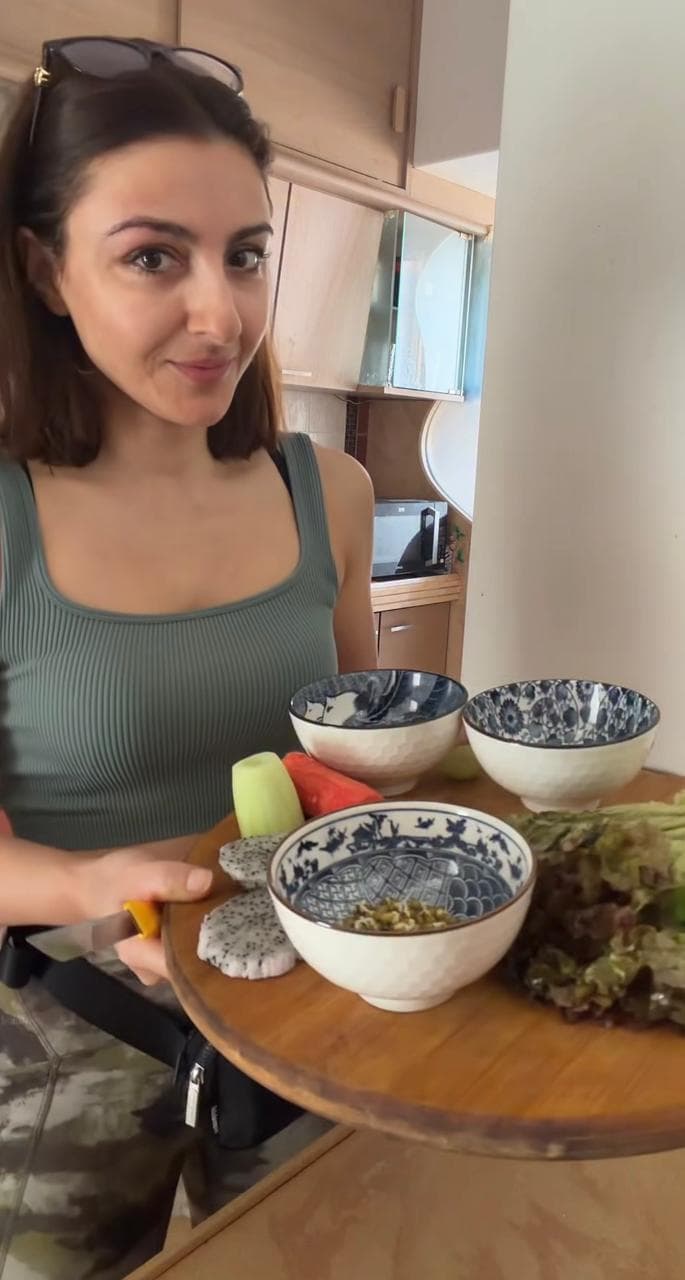 Watch: Soha Ali Khan Swears By This Green Juice Every Morning. Heres Why -  NDTV Food