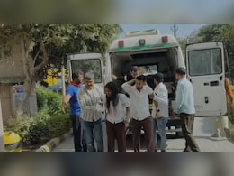 माउंट आबू&ndash;आबूरोड मार्ग पर बड़ा सड़क हादसा, 17 यात्री घायल