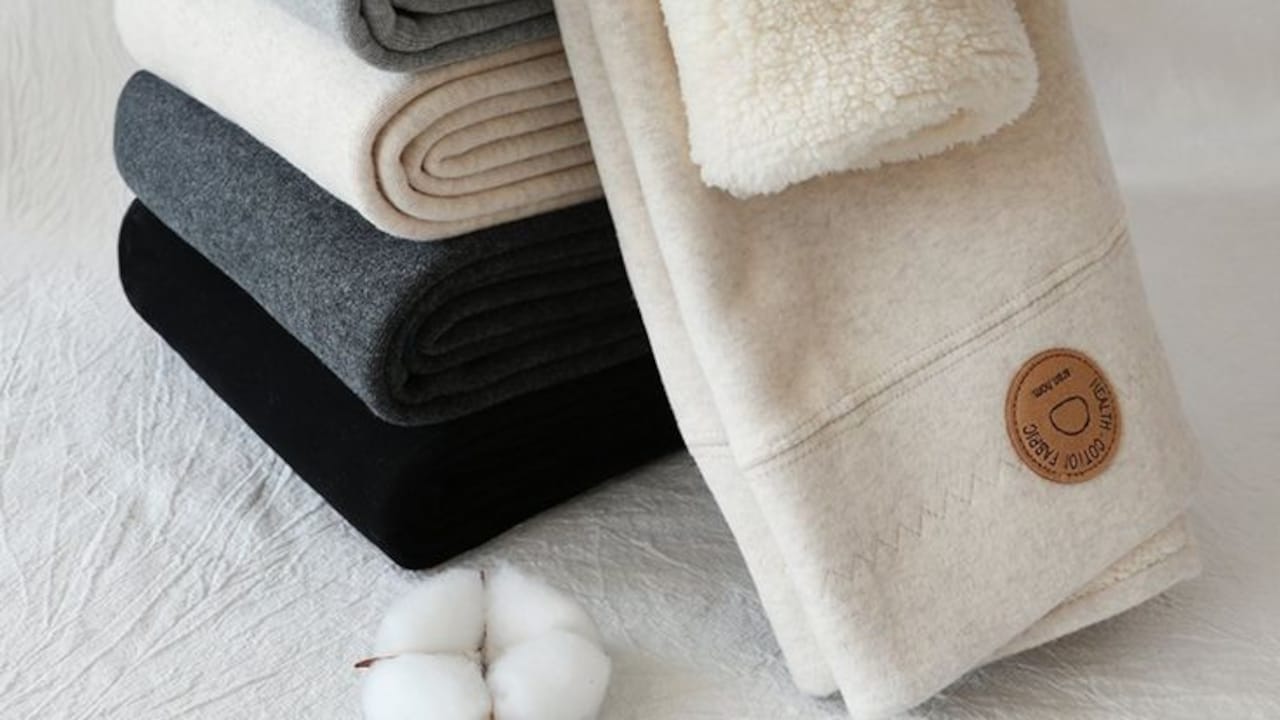 10 Easy Ways To Style Woollen Leggings For Winter Workdays And Weekends 10 Easy Ways To Style Woollen Leggings For Winter Workdays And Weekends