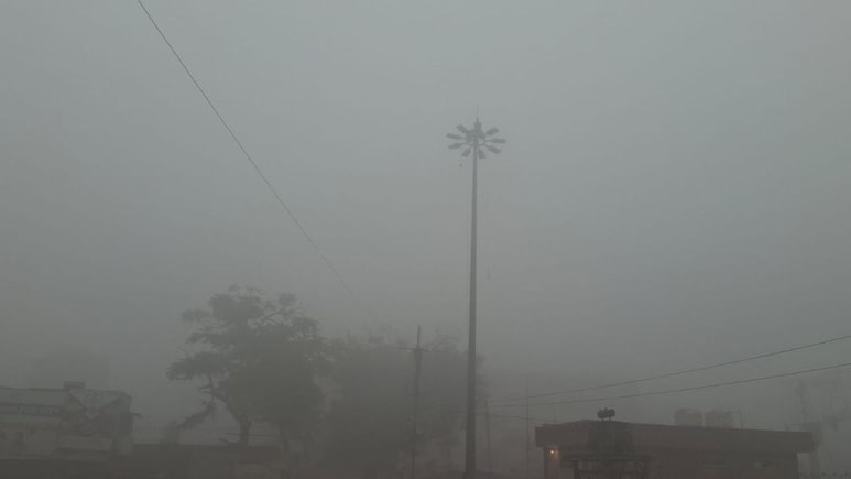 Rajasthan Weather: शेखावाटी में ठिठुरन बरकरार, शीतलहर के साथ आ रही है मावठ; 31 दिसंबर से राजस्थान के इन जिलों में बरसेंगे बादल