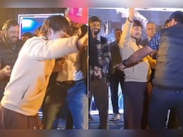 Video: 'हिलेला आरा डिस्ट्रिक्ट...' SMAT 2025 जीतने के बाद ईशान किशन का जबरदत डांस, ठुमके देख दीवाने हुए फैन्स