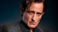 धुरंधर एक्टर अक्षय खन्ना के सगे बड़े भाई की 7 फोटो, न्यूड फोटोशूट से हुए थे खूब वायरल