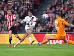 Superb Unai Simon Guides Athletic Bilbao To PSG Draw