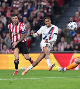 Superb Unai Simon Guides Athletic Bilbao To PSG Draw