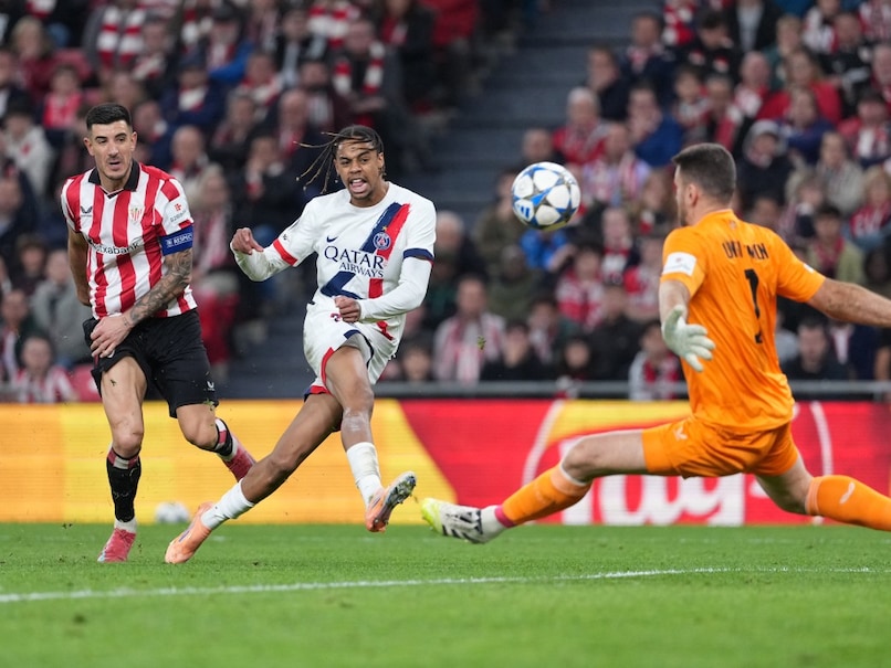 Superb Unai Simon Guides Athletic Bilbao To PSG Draw