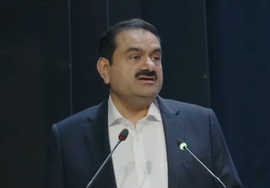 'भारत की तकदीर संवारनी है तो जमीनी ताकत को समझें': गौतम अदाणी ने IIT धनबाद से युवाओं को दिया बड़ा मंत्र