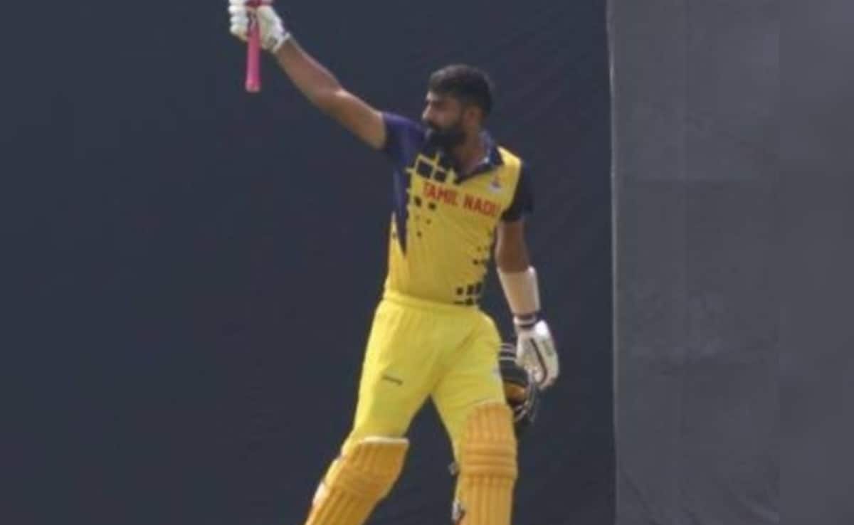 Vijay Hazare Troph में किन 4 बल्लेबाजों ने बनाए हैं एक मैच में सबसे सबसे ज्यादा रन?