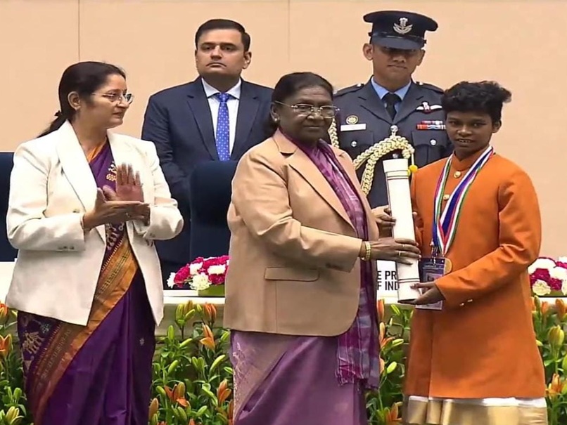 Rashtriya Bal Puraskar: कोण्डागांव की योगिता मंडावी को राष्ट्रीय बाल पुरस्कार, CM ने दी बधाई, ऐसे बनाई पहचान